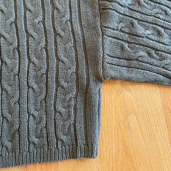 Garage Cropped Sweater - Picture 8 of 8